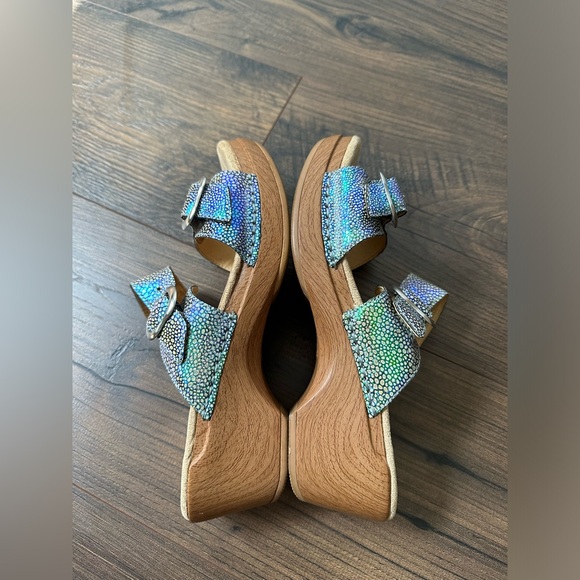 Dansko Women's Sophie Blue Iridescent Wood Midsole Sandals (Size 39 EU) - Picture 6 of 10